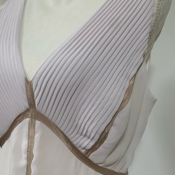 White asymmetrical hemline dress with pleated bodice area and ribbon detail - Picture 5 of 8